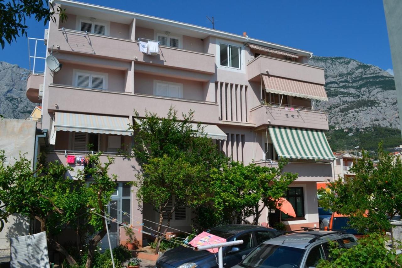 Apartament Vukadin