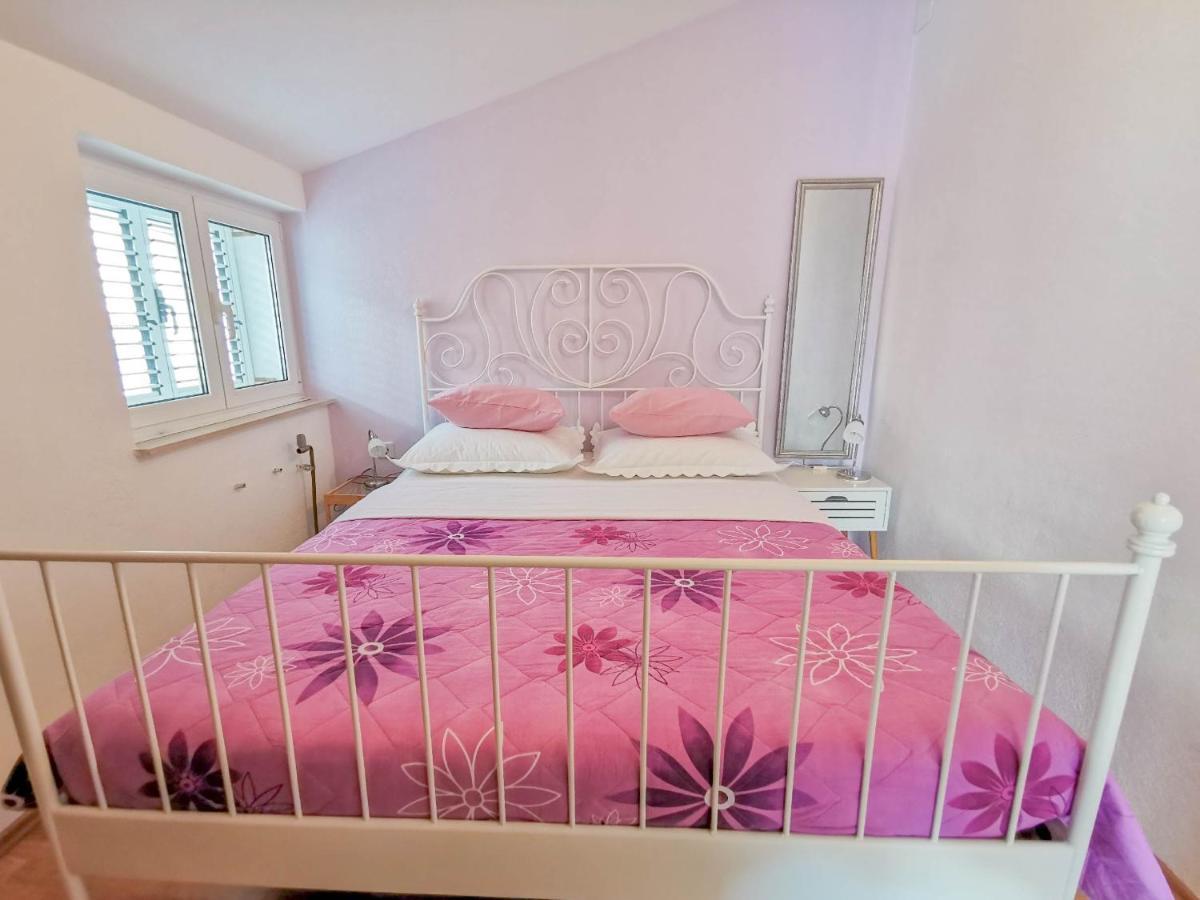 Apartament Vukadin *